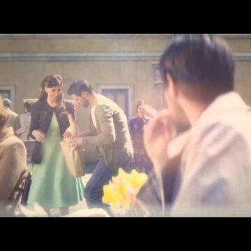 Elissa in a scene inspired by the "Ya Merayti" music video.