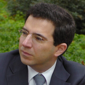 Lebanese writer Alexandre Najjar wins the Grand Francophone Award