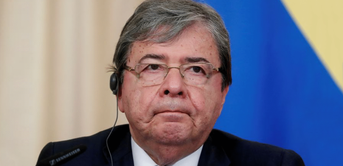 Colombia defense minister dies from viral pneumonia linked to COVID-19: government