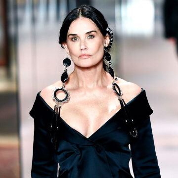 Demi Moore Fashion Show - CREDIT: STEPHANE DE SAKUTIN/AFP/GETTY|Naoumi Campbell - Demi Moore Fashion Show - CREDIT: GETTY (4)|Kate & Lila Moss - Demi Moore Fashion Show - CREDIT: STEPHANE DE SAKUTIN/AFP VIA GETTY; FRANCOIS MORI/AP/SHUTTERSTOCK|Kate & Lila Moss - Demi Moore Fashion Show - CREDIT: CREDIT: FRANCOIS MORI/AP/SHUTTERSTOCK Demi Moore Fashion Show - CREDIT: STEPHANE DE SAKUTIN/AFP/GETTY|Naoumi Campbell - Demi Moore Fashion Show - CREDIT: GETTY (4)|Kate & Lila Moss - Demi Moore Fashion Show - CREDIT: STEPHANE DE SAKUTIN/AFP VIA GETTY; FRANCOIS MORI/AP/SHUTTERSTOCK|Kate & Lila Moss - Demi Moore Fashion Show - CREDIT: CREDIT: FRANCOIS MORI/AP/SHUTTERSTOCK