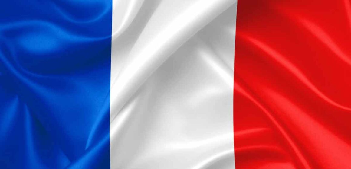 France to mix vaccine doses in response to concerns over AstraZeneca jab