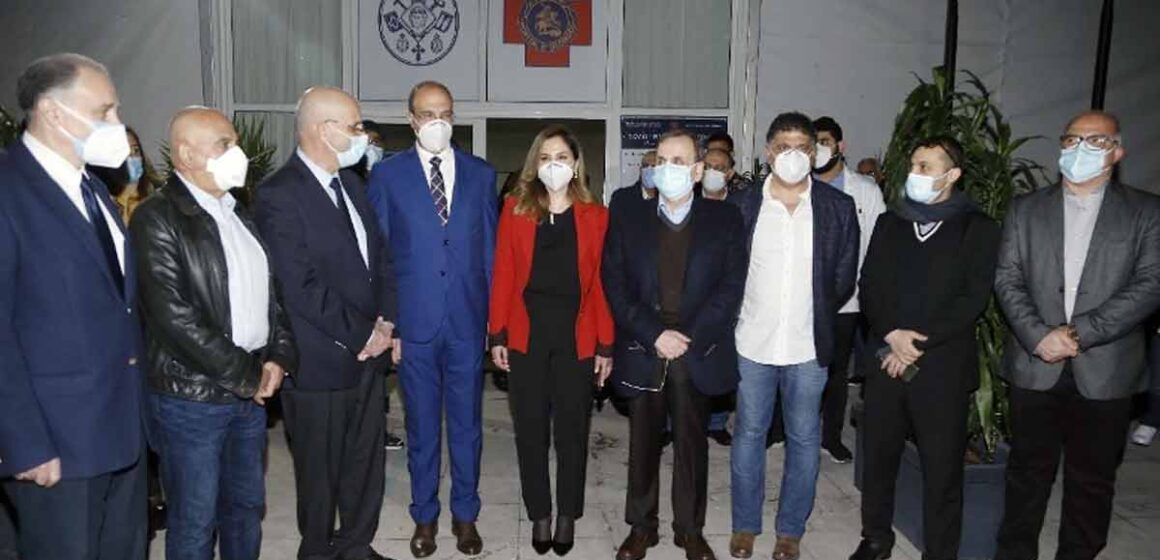 Ministers Hassan, Abdel Samad begin a tour of the vaccination centers by visiting St. George Hospital
