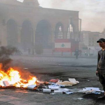 Roads blocked in Lebanon