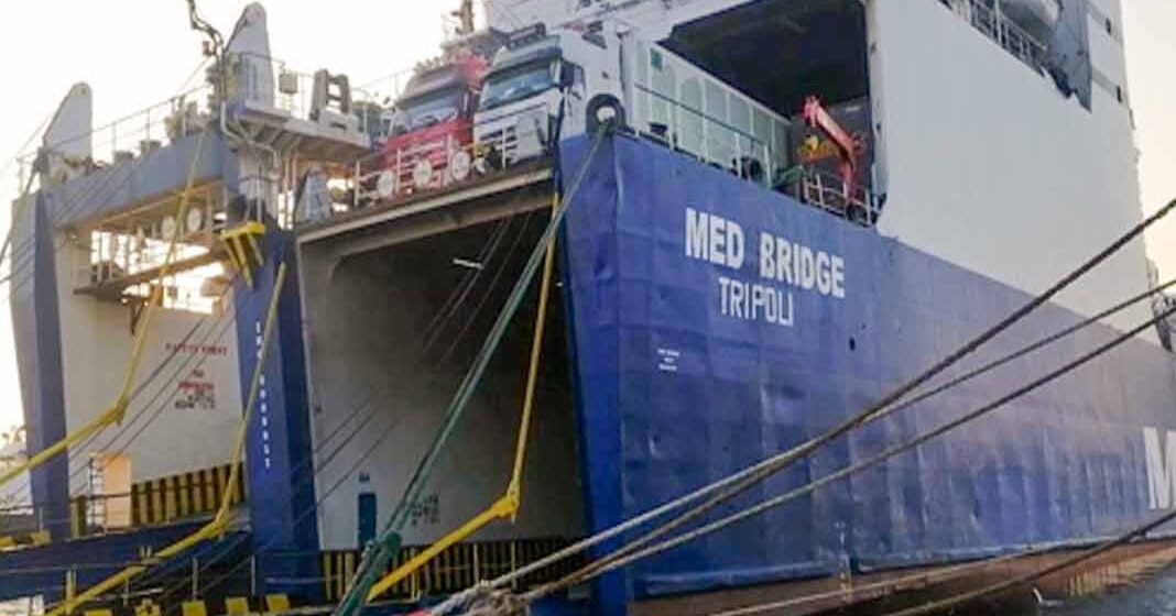 Second ship loaded with oxygen truckloads docks at Tripoli Port