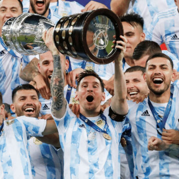Argentina's Lionel Messi (center) won the team's championship trophy after defeating rival Brazil, marking the end of the Copa America. - Instagram