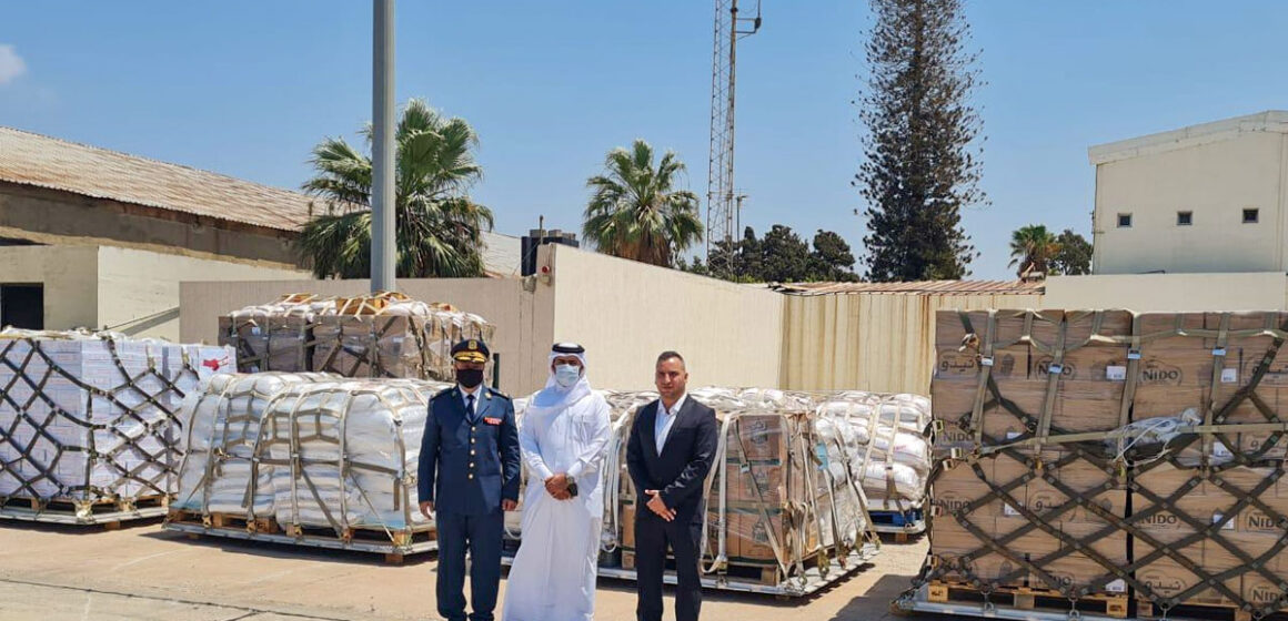 Arrival of second shipment of Qatari food aid to the Army