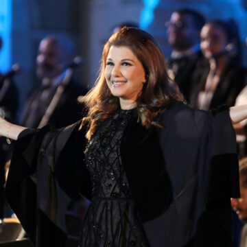 Majida El Roumi Collapses On Stage at Jerash – and Comes Back to Finish the Concert