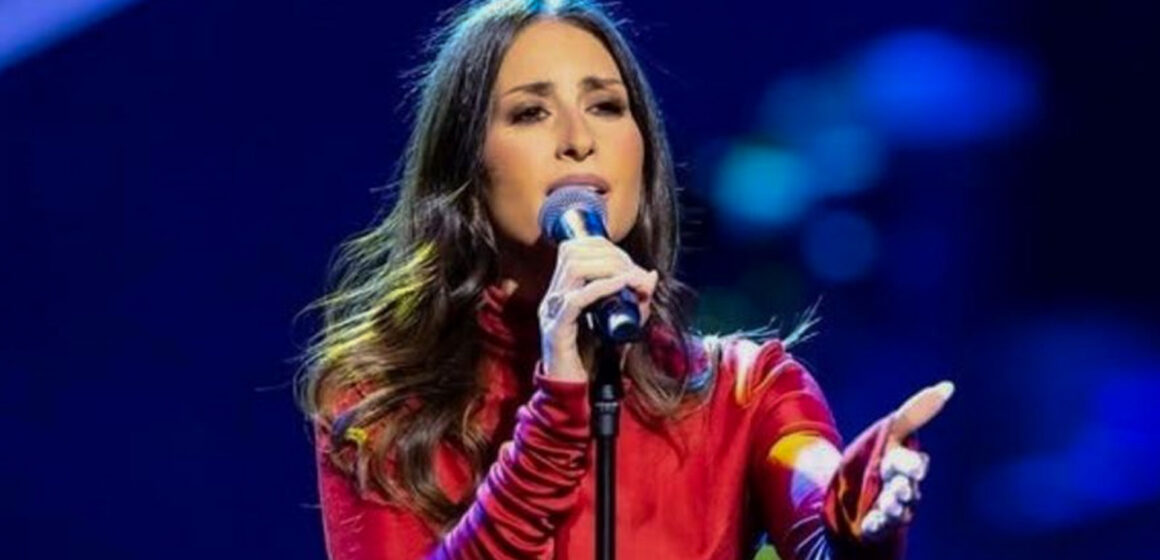 Hiba Tawaji Joins Pentatonix for a Christmas Album that Takes Lebanese Vocals Global