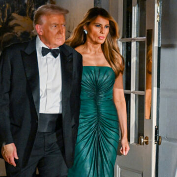 19ST-MELANIA-STATE-DINNER-bkzw-mediumSquareAt3X-1160x1160 - Copy Melania Trump’s Green Gown Signals Saudi Arabia Diplomatic Ties